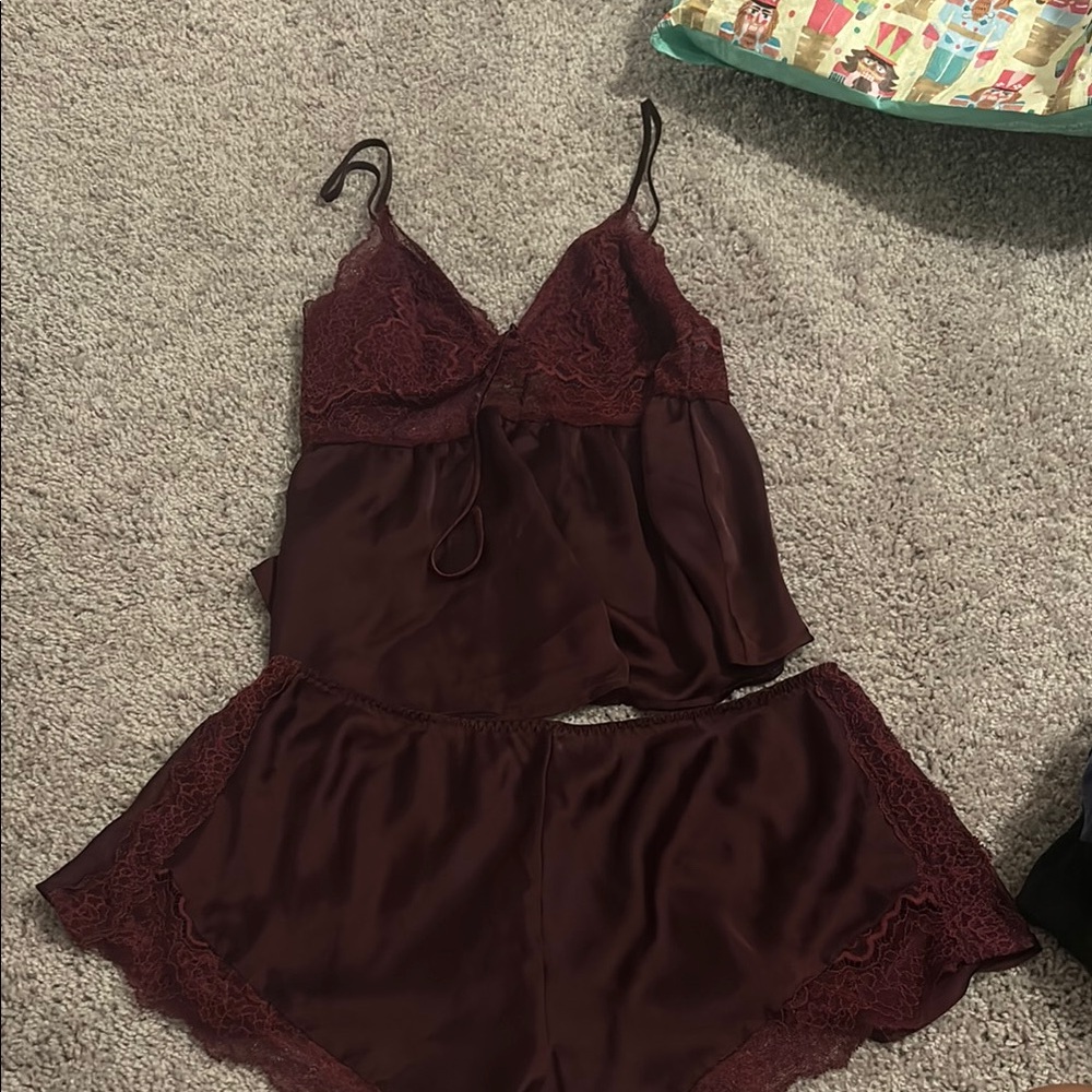 VICTORIA SECRET LACE SLEEP LINGERE TWO PIECE SET